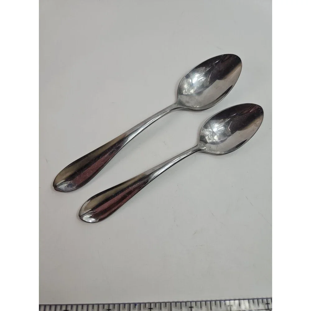 Spoons Hampton Signature 281 Stainless  Lot of 2
